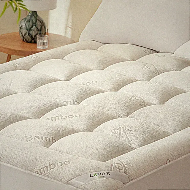King Size Mattress Topper, Rayon Derived from Bamboo, 900 GSM Breathable Matt...