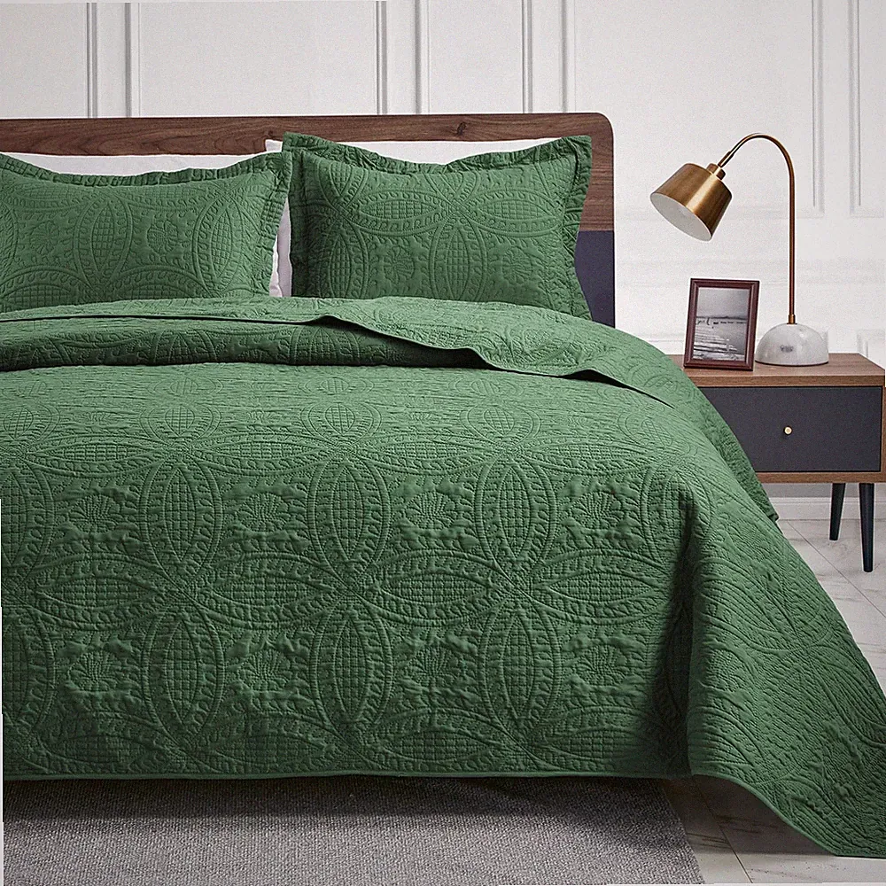 Love's cabin California King Size Quilt Set Olive Green Bedspreads Soft Summ...