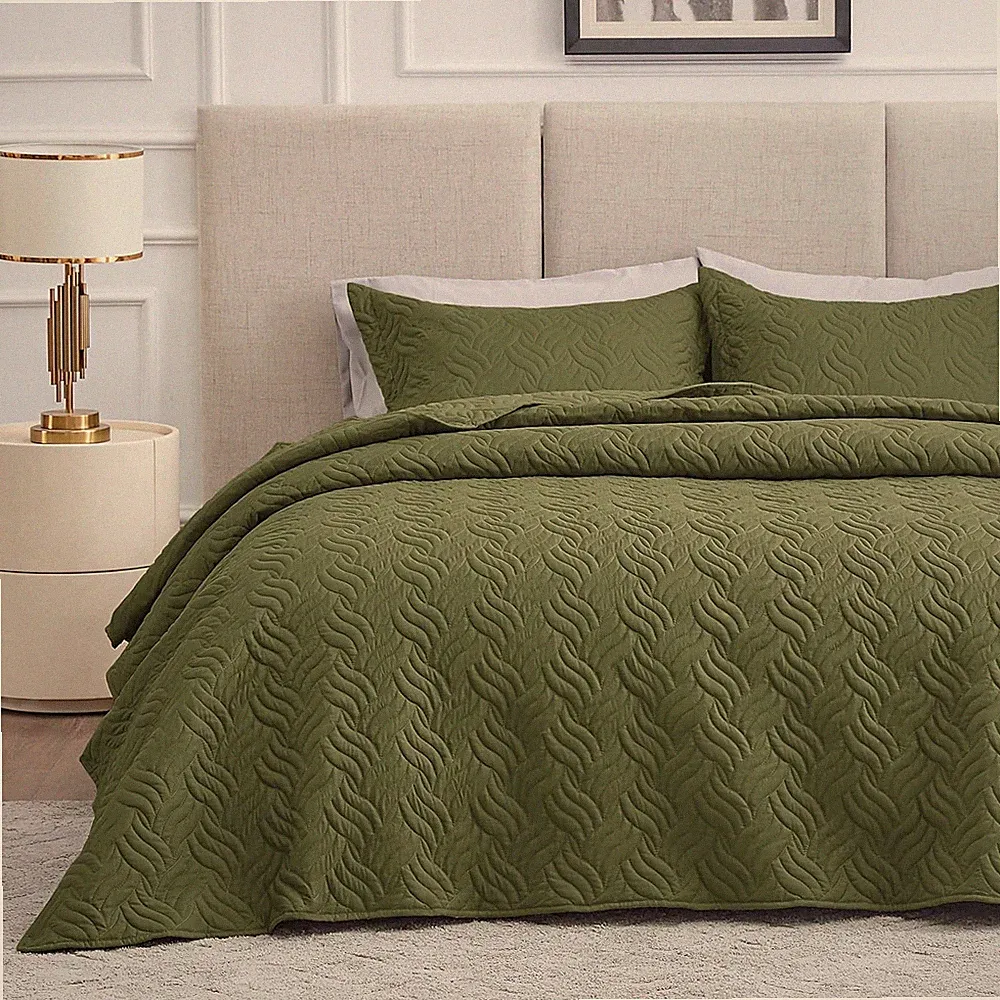 Love's cabin King Size Quilt Bedding (106x96), Wave Pattern Olive Green