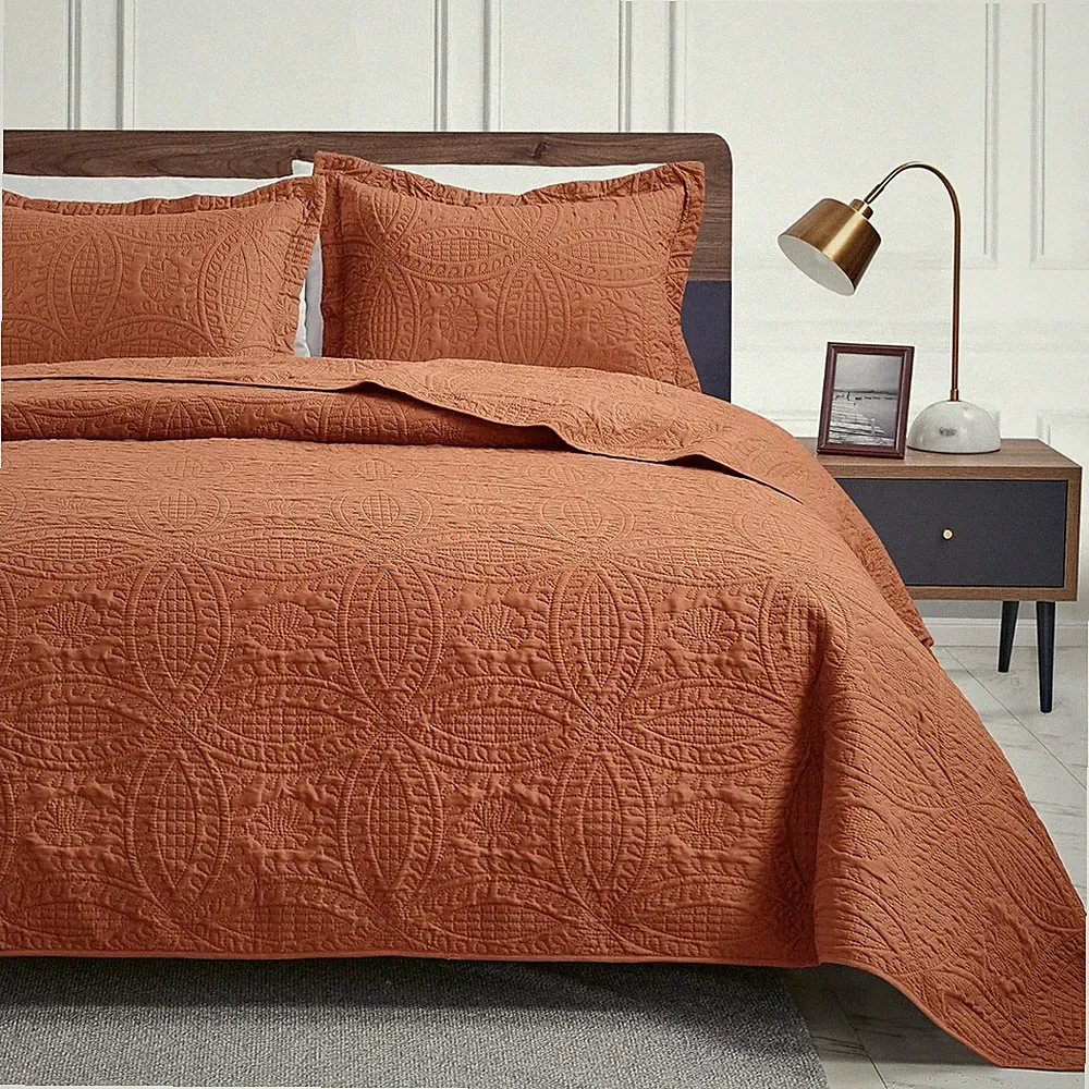 Love's cabin King Size Quilt Set (106"x96"), Coin Pattern Umber - Free Shipping