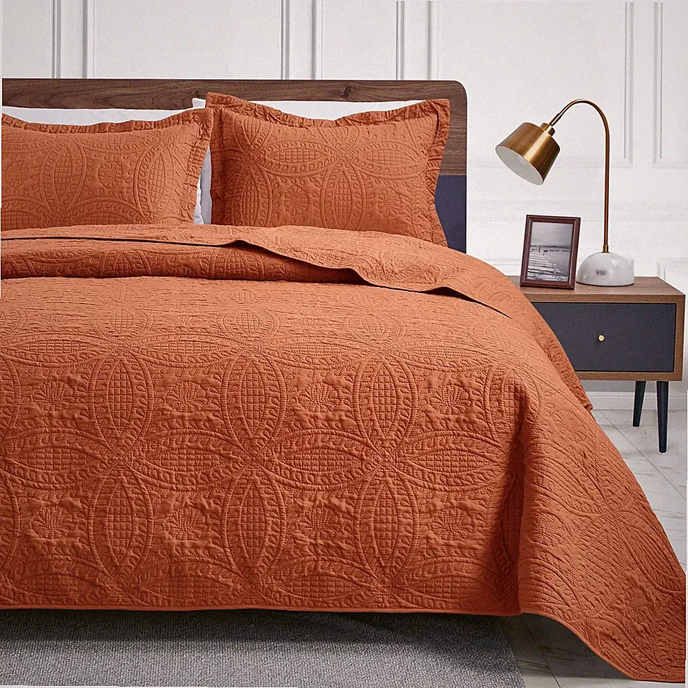 Love's cabin King Size Quilt Set Umber (106"x96"), Coin Pattern