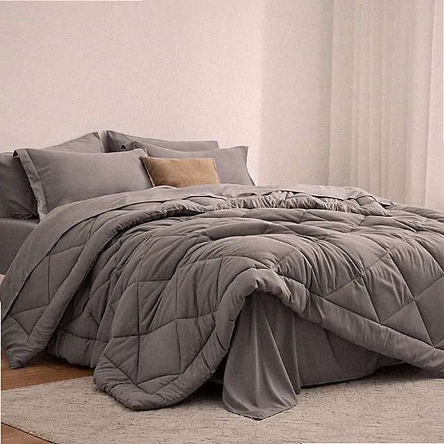 Love's Cabin Queen Comforter Set