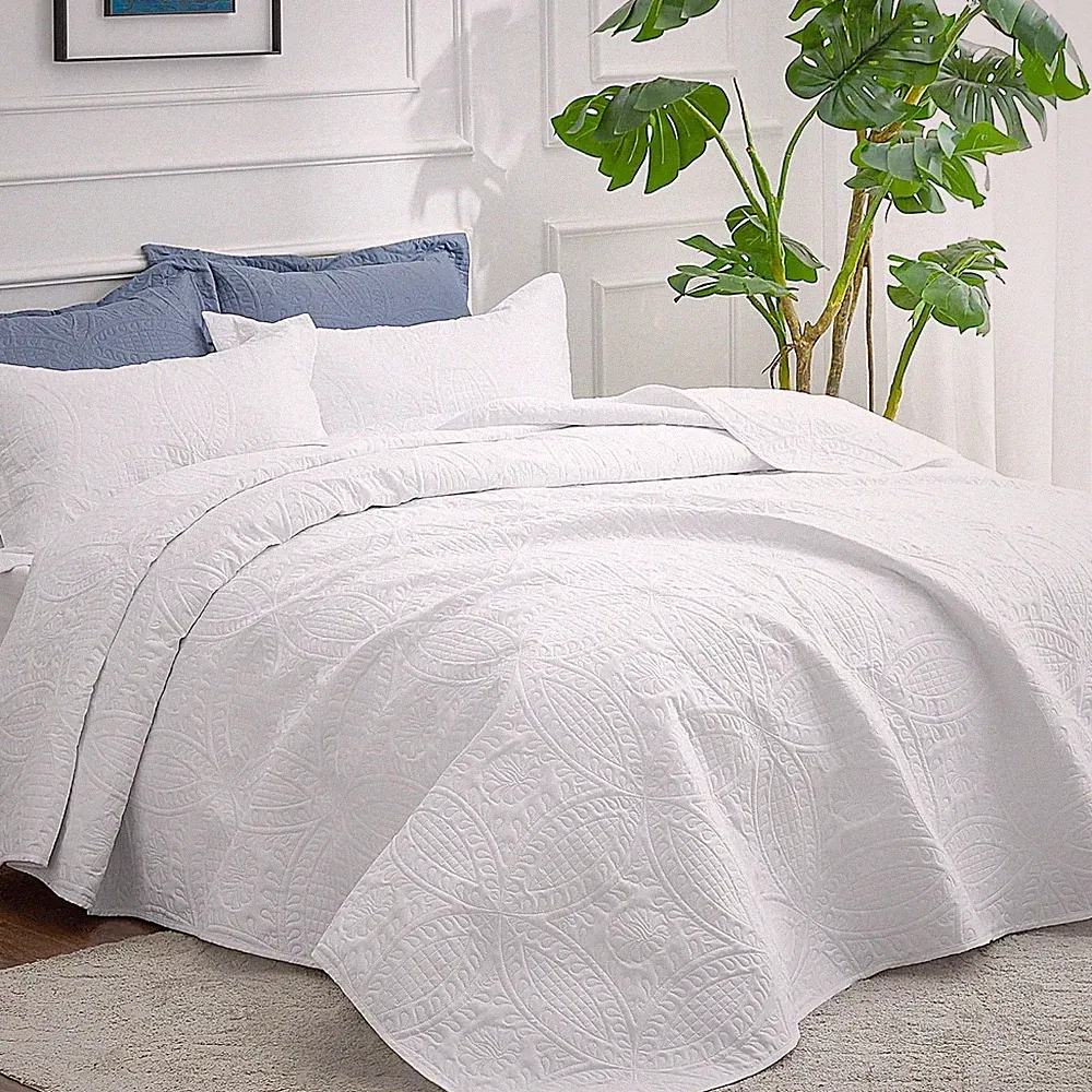 Love's cabin Quilts for Queen Bed White Bedspreads 3 Piece (1 Quilt, 2 Pillow Sh