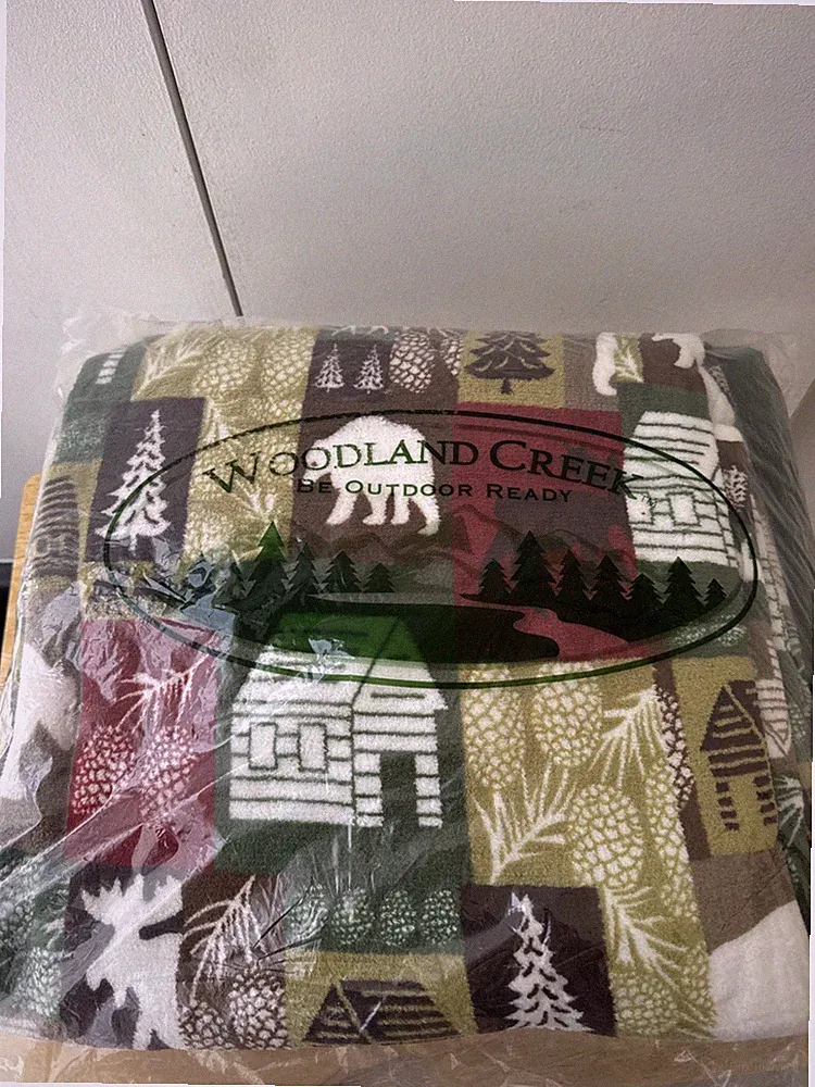 Woodland Creek Fleece Throw Blanket Set 2 Cabin Lodge Green Soft